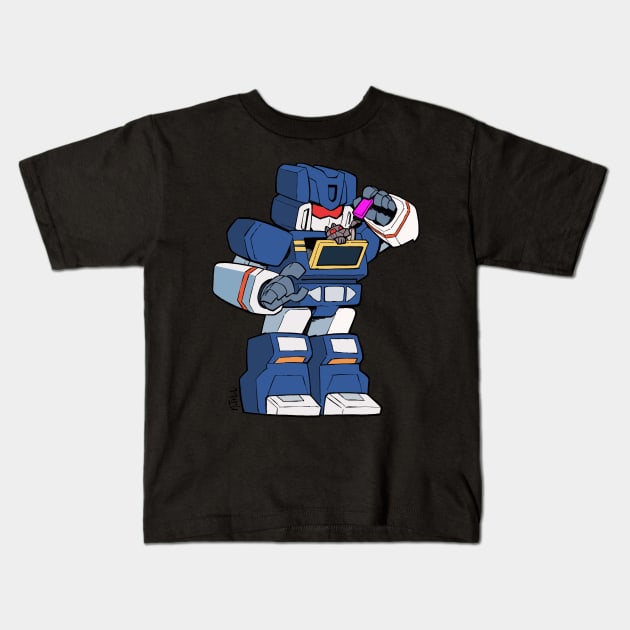 Soundwave and Kitty Ravage Kids T-Shirt by matthewart